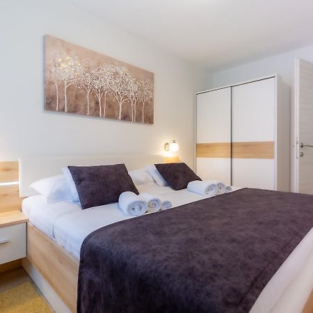 Apartman Angolo Verde ヴィジナダ エクステリア 写真